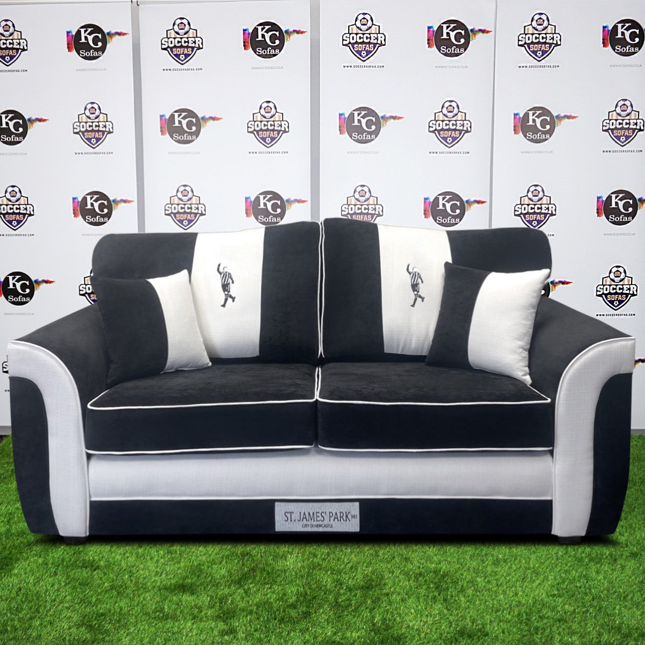 St James' Park 3 Seater Sofa (Newcastle United FC)